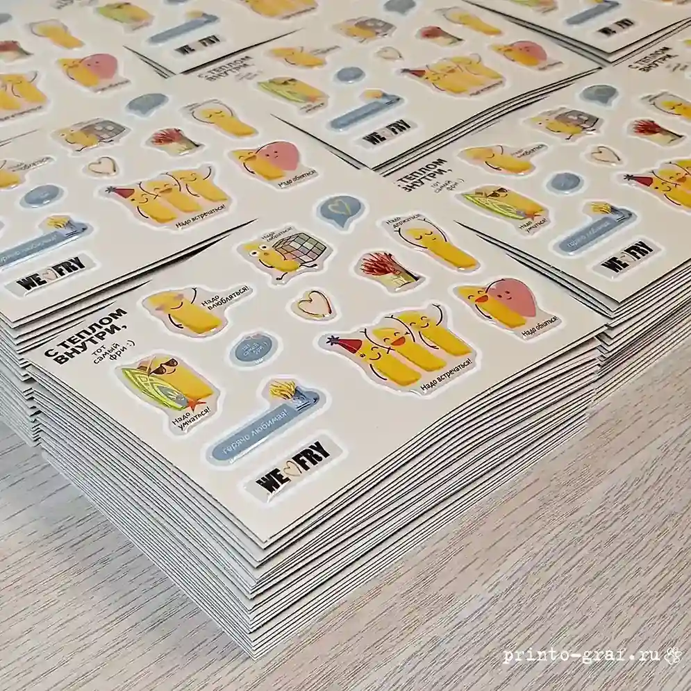 стикер паки полимерные со смолой изготовление бежевый фон