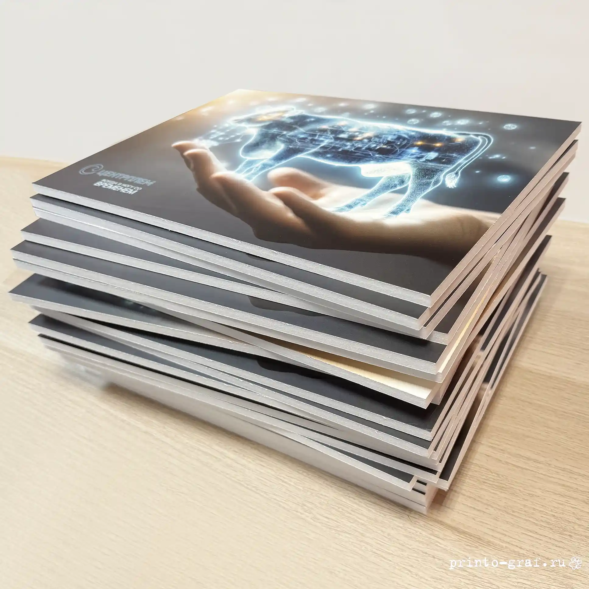 пенокартон с печатью на заказ черный цвет 10 мм с логотипом корова