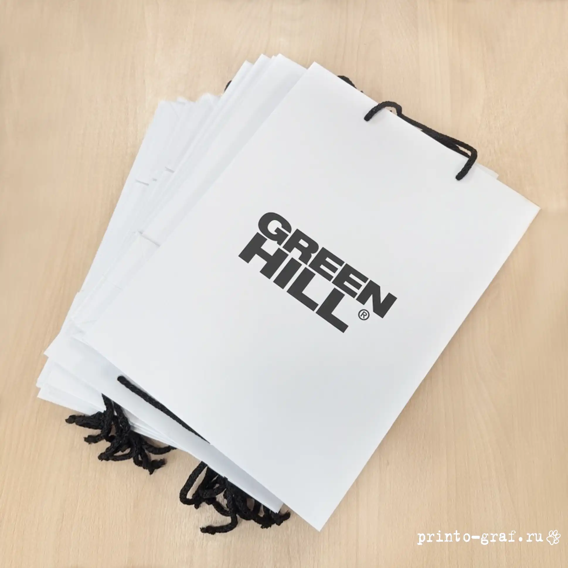 пакеты белые бумажные черный шнурок