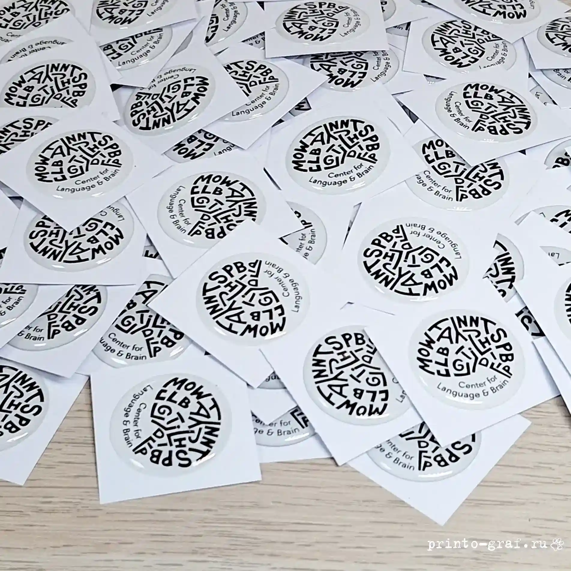стикеры наклейки со смолой круглой формы типография принтограф