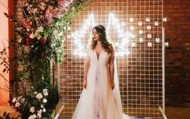 неоновая картина свадьба Назарово