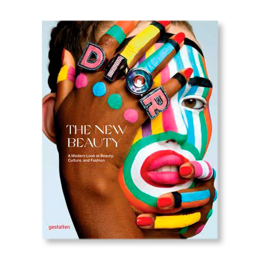New Beauty. A Modern Look at Beauty, Culture, and Fashion
