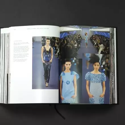 CHANEL CATWALK: The Complete Collections