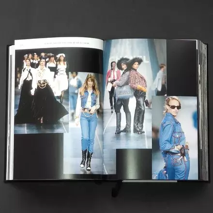 CHANEL CATWALK: The Complete Collections