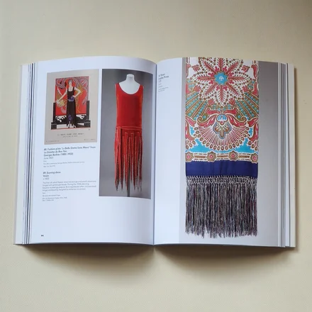 V&amp;A Gallery of Fashion: Revised Edition