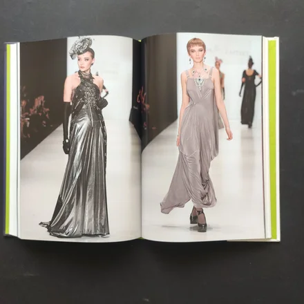 Платье на выход