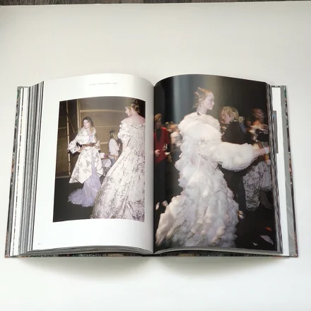 ALEXANDER McQUEEN. UNSEEN