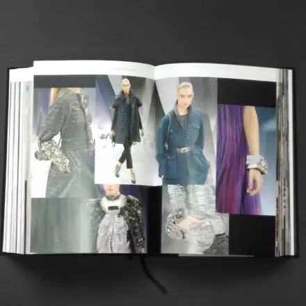 CHANEL CATWALK: The Complete Collections