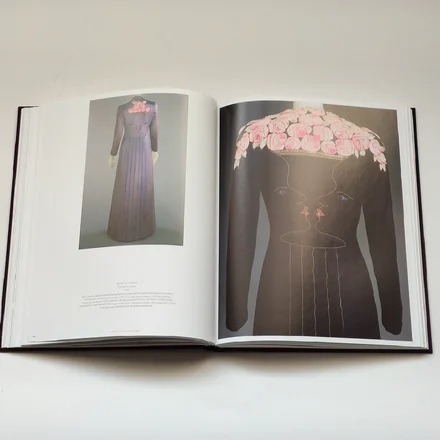 SCHIAPARELLI &amp; THE ARTISTS