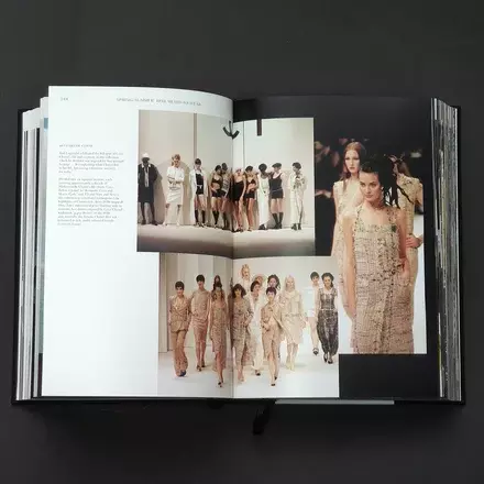 CHANEL CATWALK: The Complete Collections