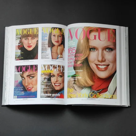 Книга Vogue: The Covers (Updated Edition) — история моды в обложках