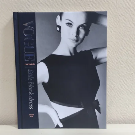 VOGUE Essentials: Little Black Dress