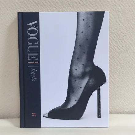 VOGUE Essentials: Heels
