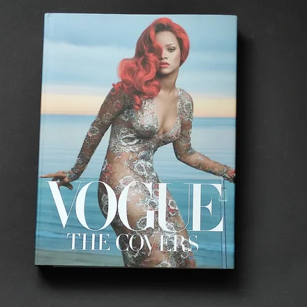 VOGUE THE COVERS