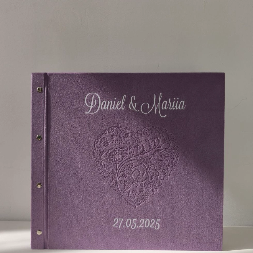 Большой с тиснением Большой с тиснением