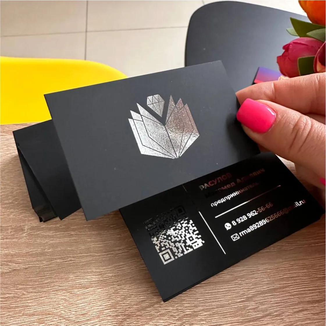 Печать Touch Effect визиток с фольгированием Печать Touch Effect визиток с фольгированием