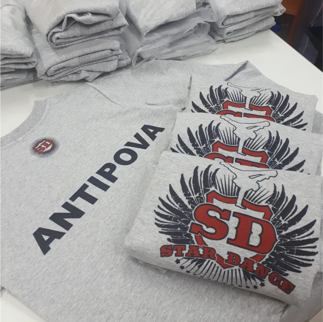 Заказать свитшот с нанесением