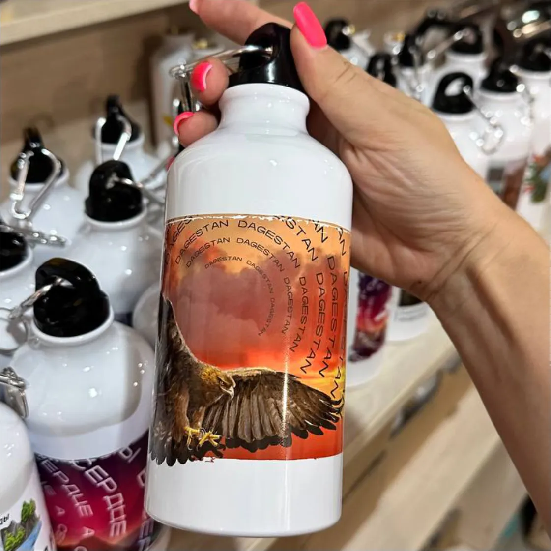 Заказать флягах-бутылках с печатью