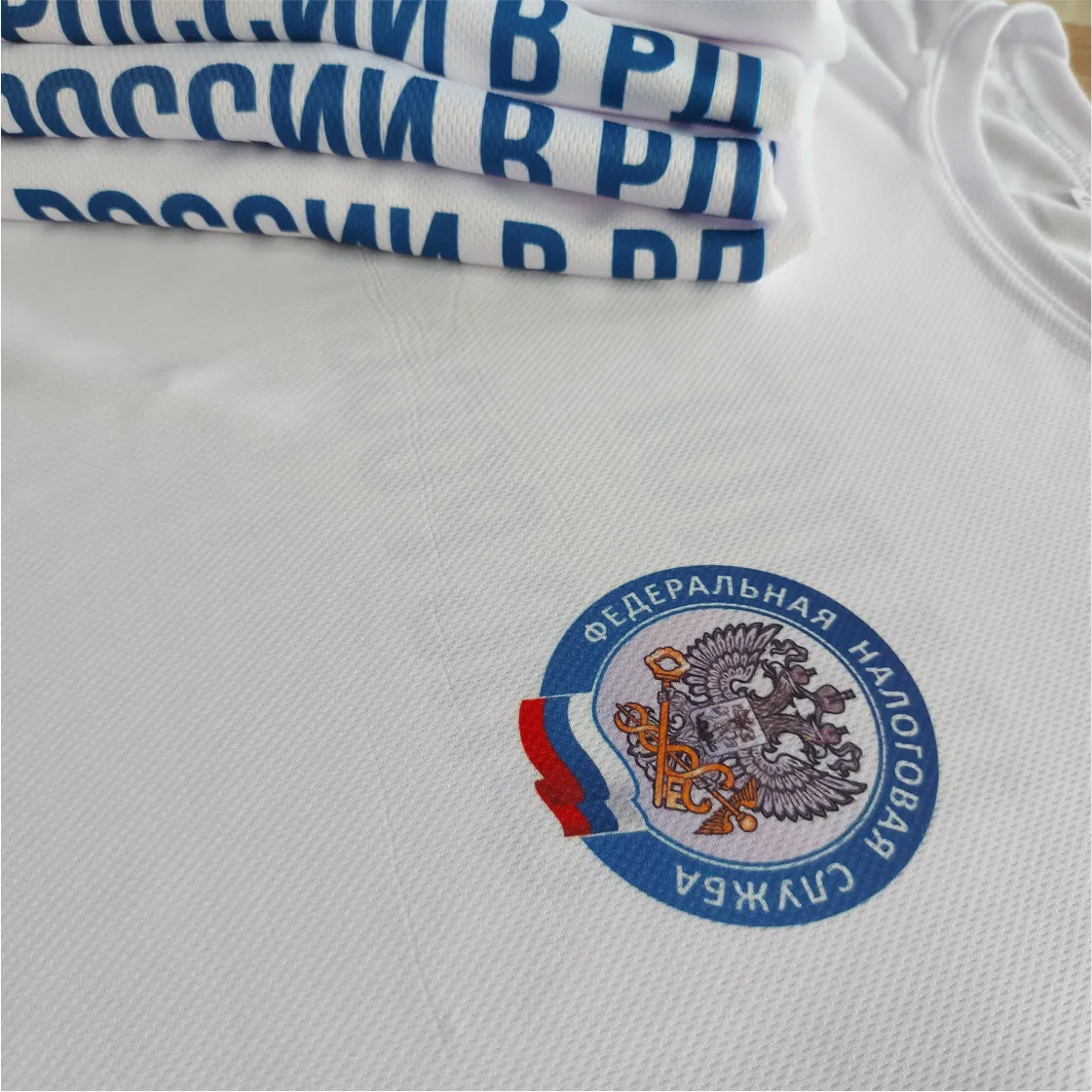 Заказать спортивную футболку с нанесением Заказать спортивную футболку с нанесением