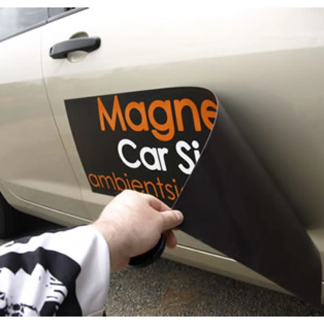 Заказать Магнитные Наклейки на Автомобиль Онлайн