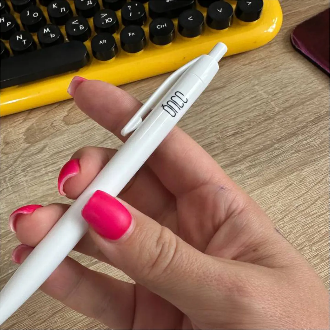 Заказать печать на пластиковых ручках