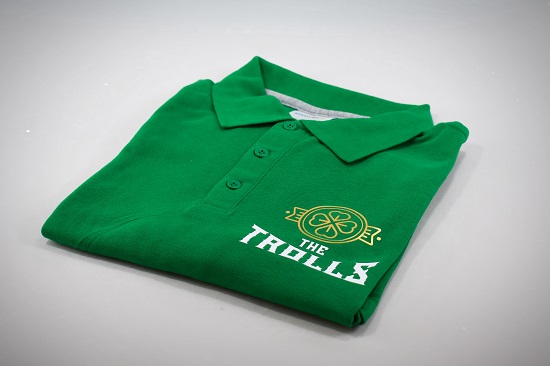 Логотип на футболке