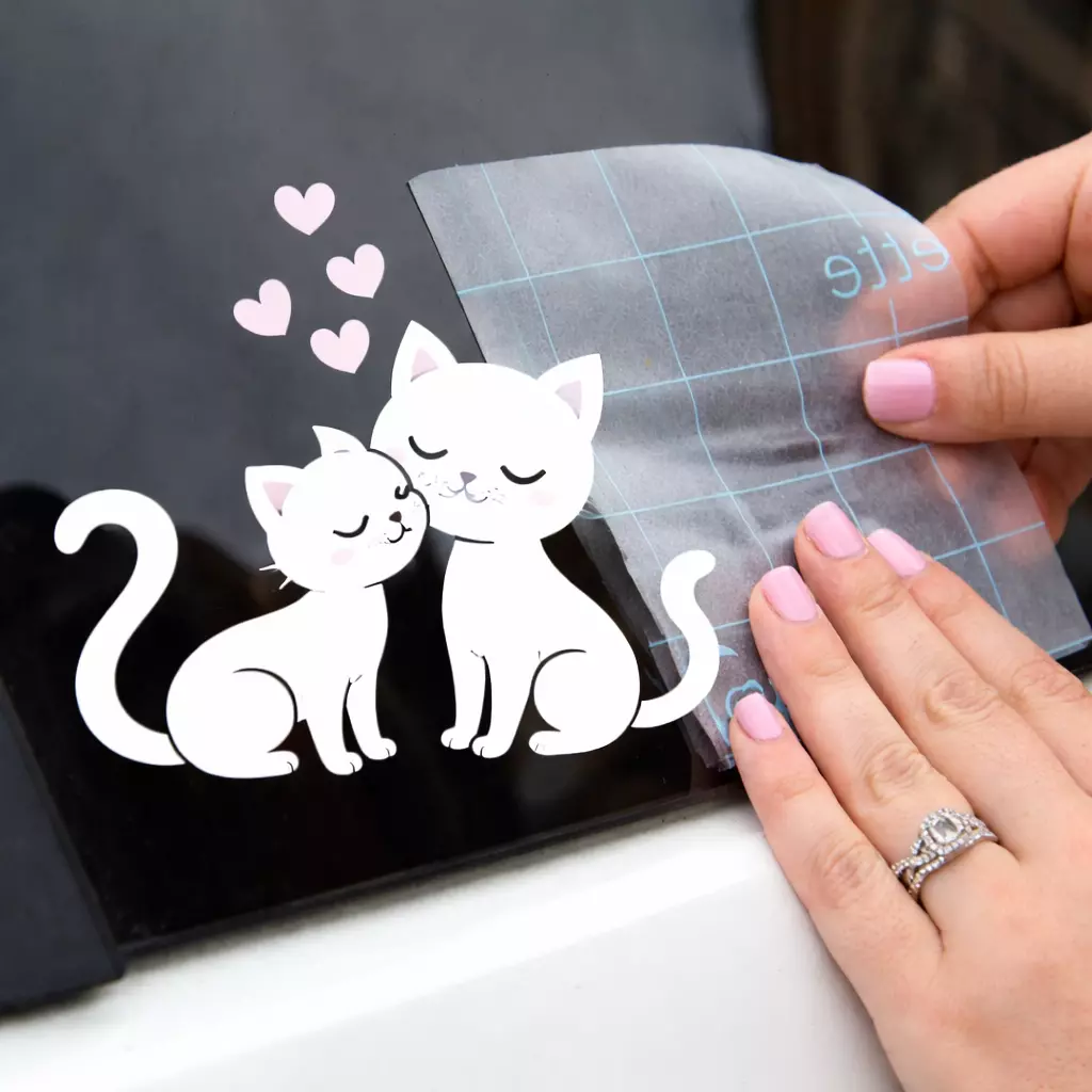 Печать на самоклеющейся пленке