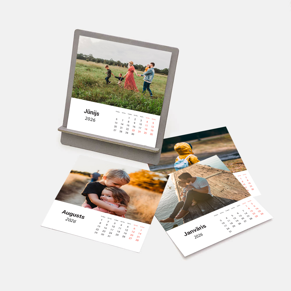 Galda kalendāri ar paliktni